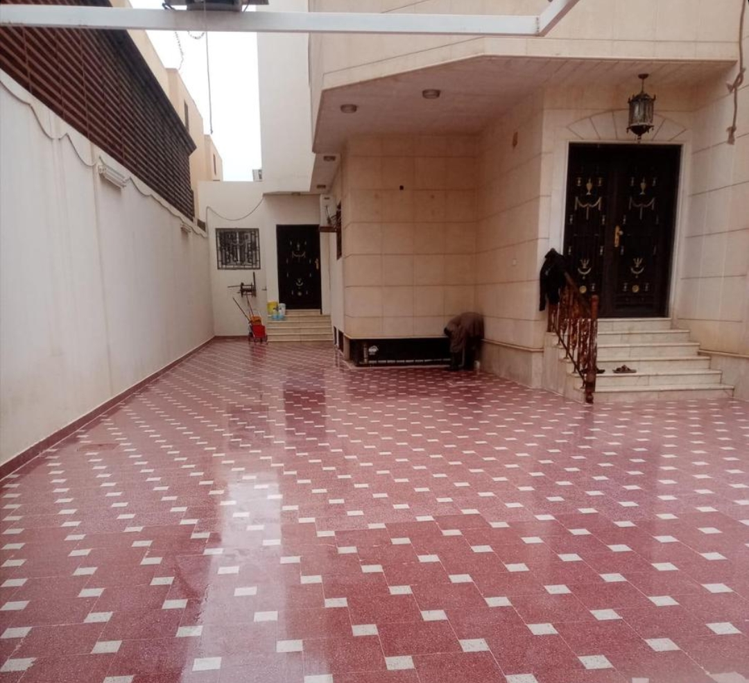 تنظيف وتلميع السيراميك في بريدة